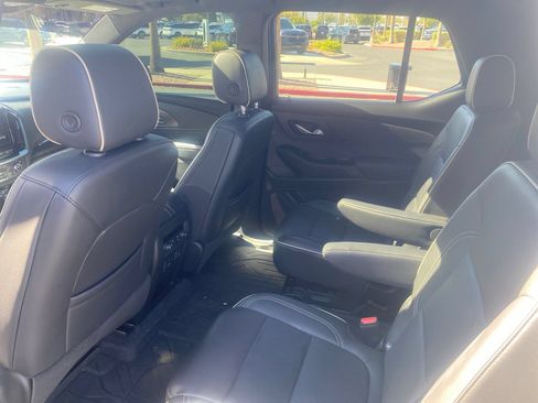 Used 2023 Chevrolet Traverse Premier w/ Redline Edition AWD/4WD image 23