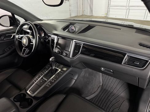 Used 2016 Porsche Macan S AWD/4WD image 45