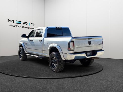 Used 2017 RAM 2500 Laramie image 7