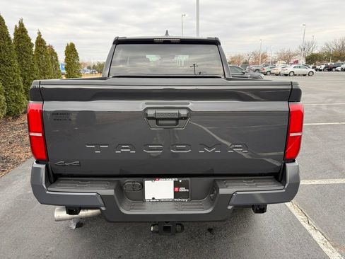 New 2026 Toyota Tacoma SR5 image 3