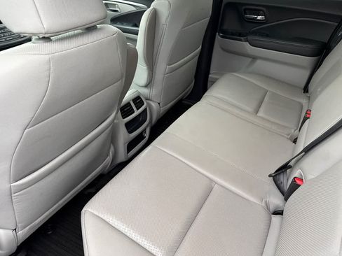 Used 2023 Honda Ridgeline RTL-E image 12