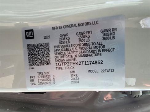 New 2026 GMC Canyon Denali image 11