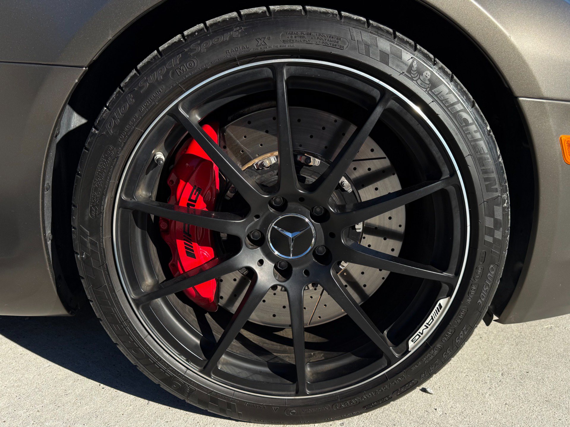 Used 2012 Mercedes-Benz SLS AMG Roadster image 63