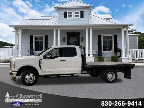 Certified 2025 Ford F350 XLT AWD/4WD image 3