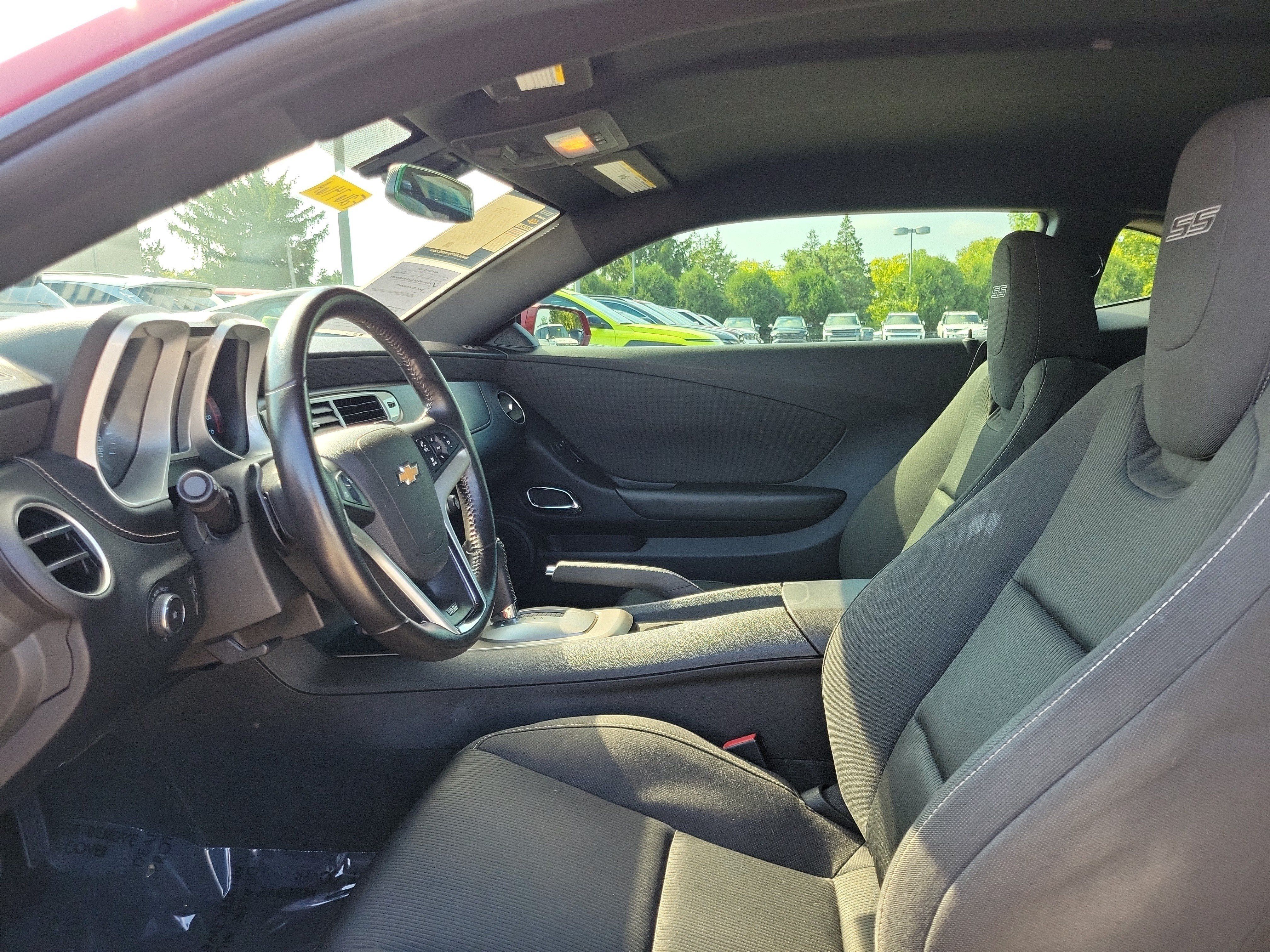 Used 2015 Chevrolet Camaro SS w/ RS Package RWD image 10
