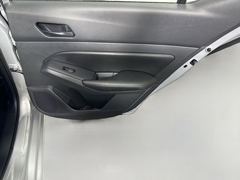 Used 2024 Nissan Altima 2.5 SV image 28