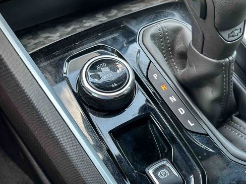 Certified 2024 Chevrolet Colorado Trail Boss w/ Advanced Trailering Package image 33