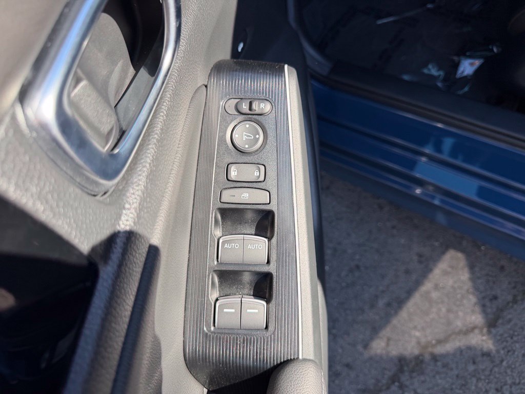Certified 2025 Honda Civic Sport Touring image 13