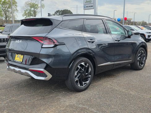 Used 2024 Kia Sportage SX image 5