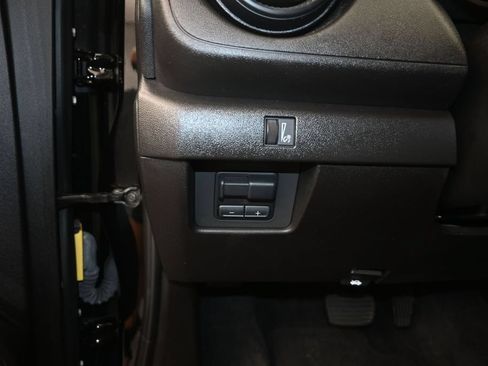 Used 2024 Chevrolet Colorado Trail Boss w/ Advanced Trailering Package AWD/4WD image 12