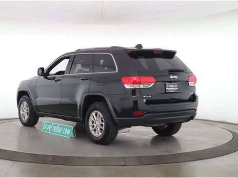Used 2018 Jeep Grand Cherokee Laredo AWD/4WD image 8