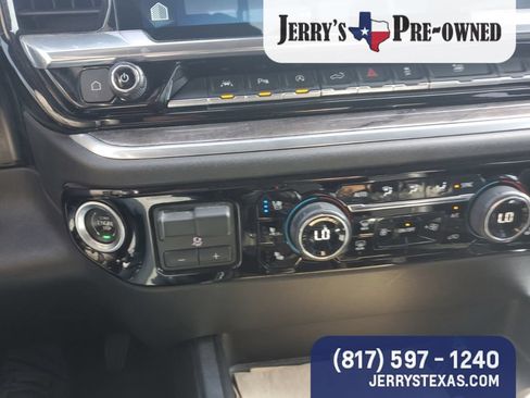 Used 2023 Chevrolet Silverado 1500 LTZ w/ LTZ Convenience Package II AWD/4WD image 15