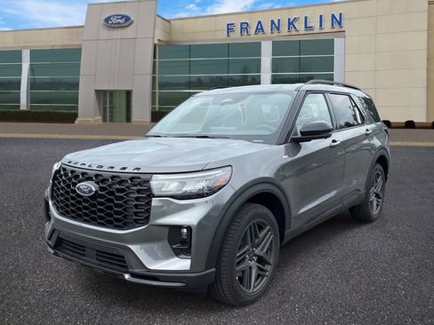 New 2026 Ford Explorer ST-Line AWD/4WD image 3