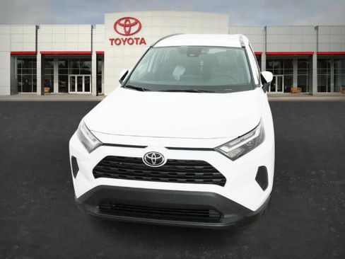 New 2025 Toyota RAV4 XLE image 2