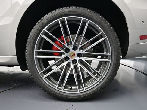 Certified 2026 Porsche Macan S AWD/4WD image 26