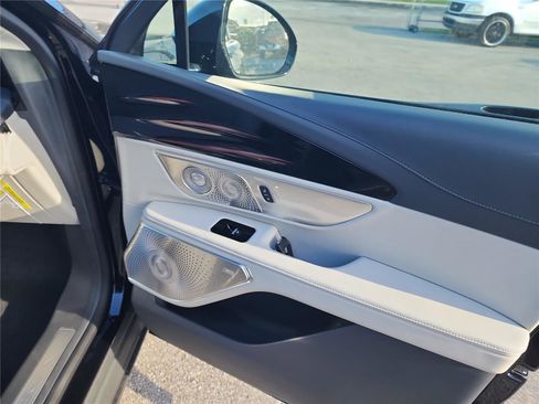 New 2026 Lincoln Nautilus Reserve AWD/4WD image 23