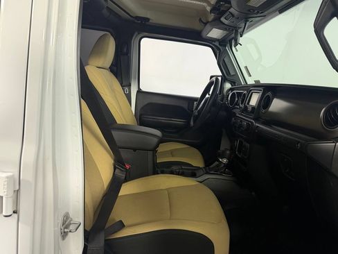 Used 2018 Jeep Wrangler Unlimited Sport AWD/4WD image 28