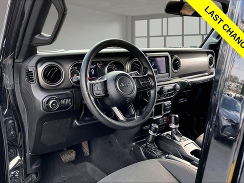 Used 2022 Jeep Wrangler Unlimited Sport AWD/4WD image 14