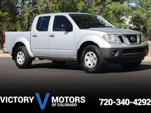 Used 2016 Nissan Frontier S AWD/4WD image 1