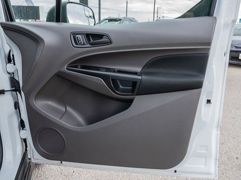 Used 2022 Ford Transit Connect XL image 12