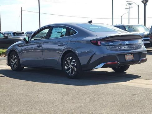 New 2026 Hyundai Sonata Blue FWD image 3