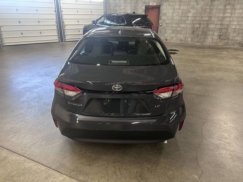 Used 2023 Toyota Corolla LE FWD image 4