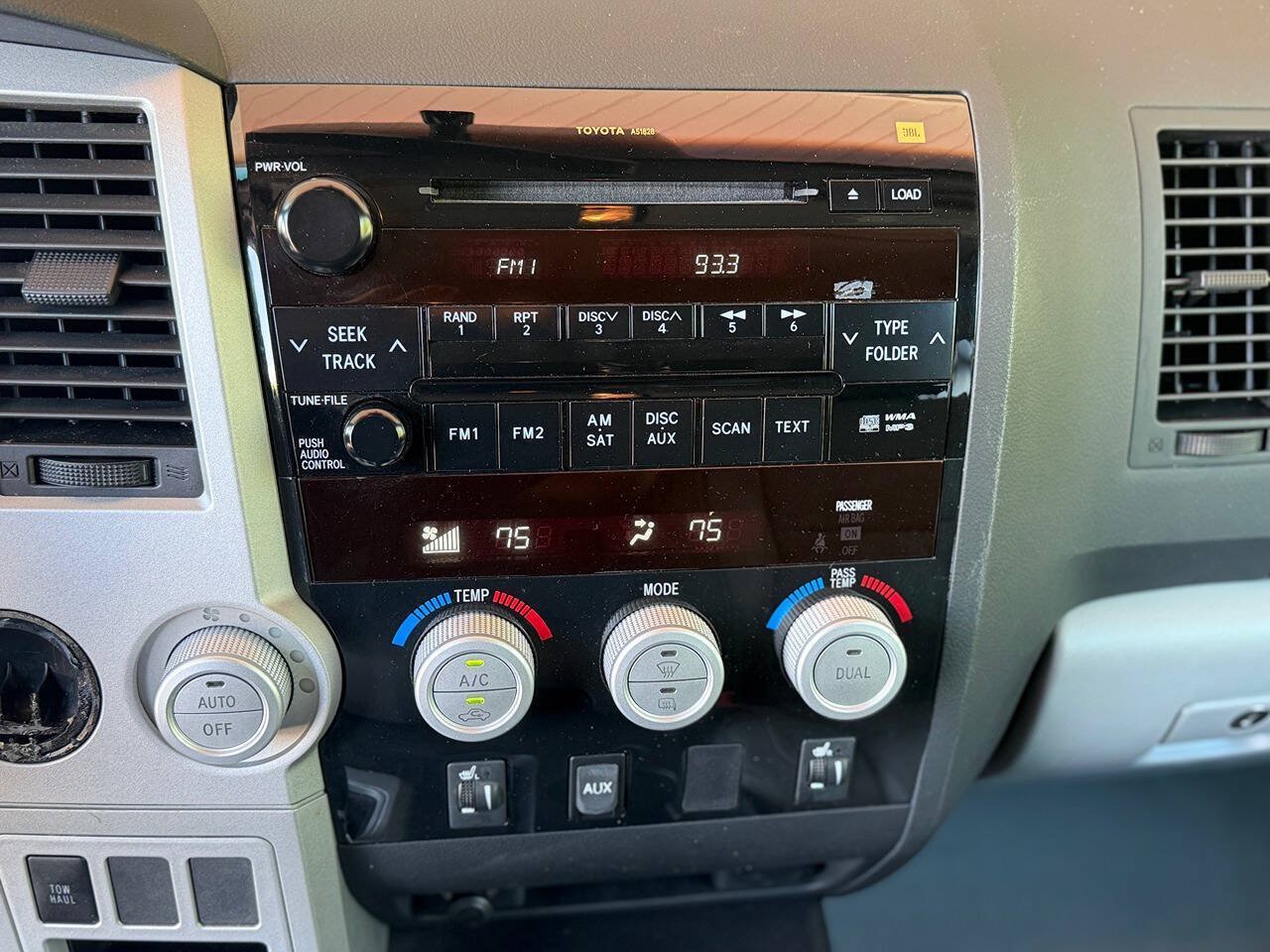Used 2008 Toyota Tundra Limited RWD image 18
