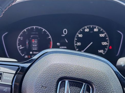 Certified 2024 Honda Pilot Sport image 11