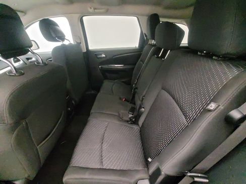 Used 2018 Dodge Journey SE w/ Connectivity Group image 18