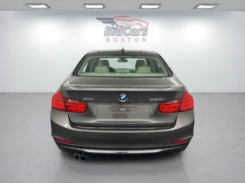 Used 2013 BMW 328i xDrive Sedan AWD/4WD image 5