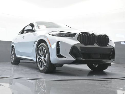 Used 2026 BMW X6 xDrive40i AWD/4WD image 72
