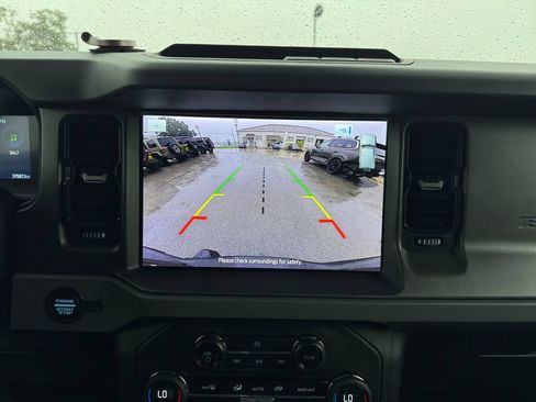 Used 2024 Ford Bronco Big Bend AWD/4WD image 18