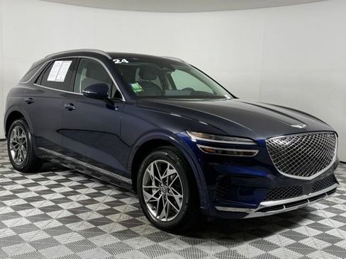 Used 2024 Genesis GV70 2.5T w/ Select Package AWD/4WD image 10