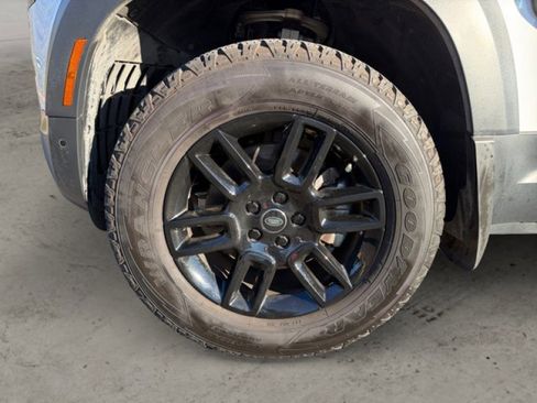 Certified 2023 Land Rover Defender 110 S image 9