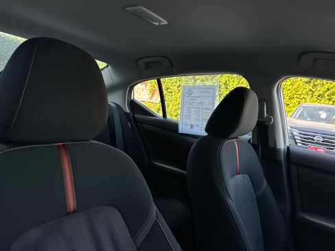 Used 2022 Nissan Sentra SR w/ Lighting Package image 18