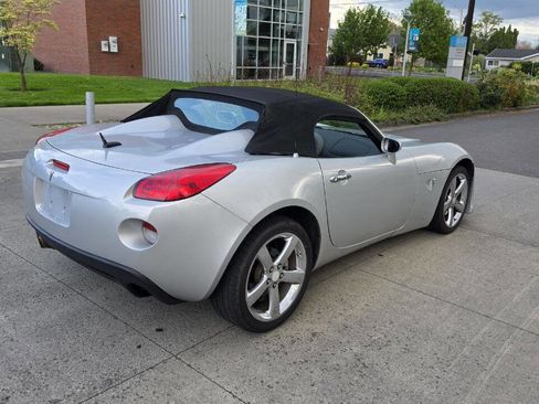 Used 2008 Pontiac Solstice GXP w/ Premium Package image 5
