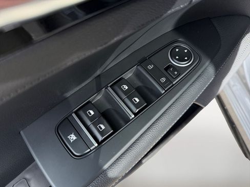 Used 2024 Kia Forte GT-Line FWD image 21