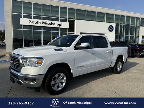 Used 2024 RAM 1500 Laramie image 1