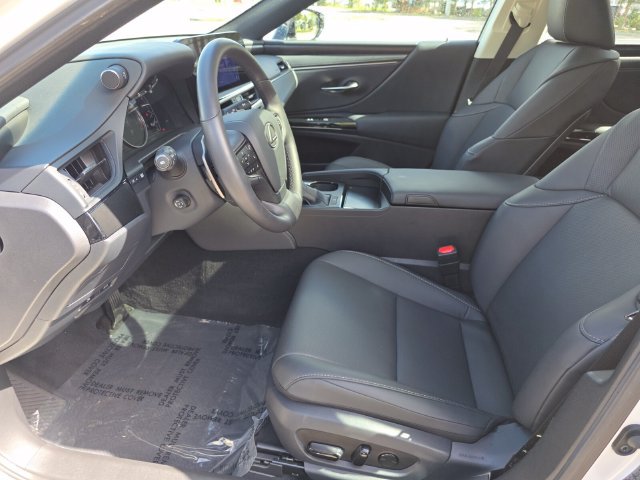 Used 2025 Lexus ES 350 w/ Premium Package FWD image 22