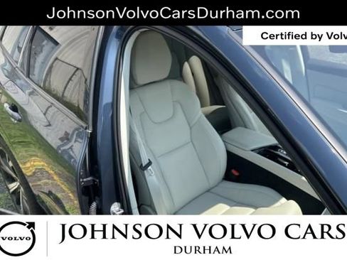 Certified 2024 Volvo XC60 B5 Ultimate w/ Protection Package Premier AWD/4WD image 12