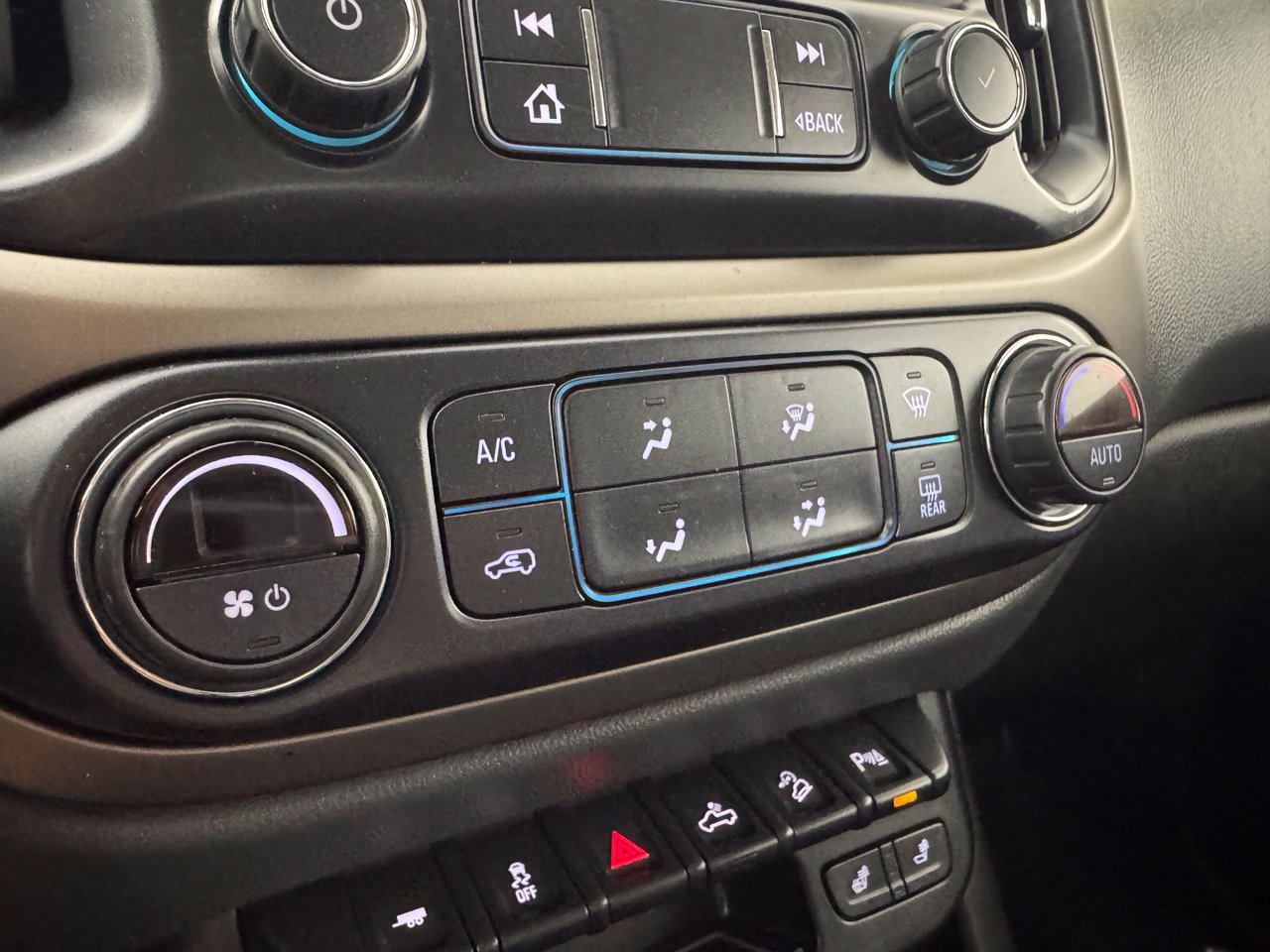 Used 2019 Chevrolet Colorado Z71 RWD image 22
