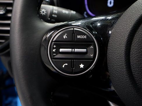 Used 2025 Kia Soul EX image 30
