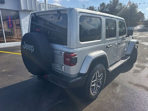 Certified 2024 Jeep Wrangler Sahara w/ Technology Group image 3