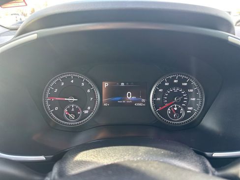 Used 2023 Hyundai Santa Fe SE image 2