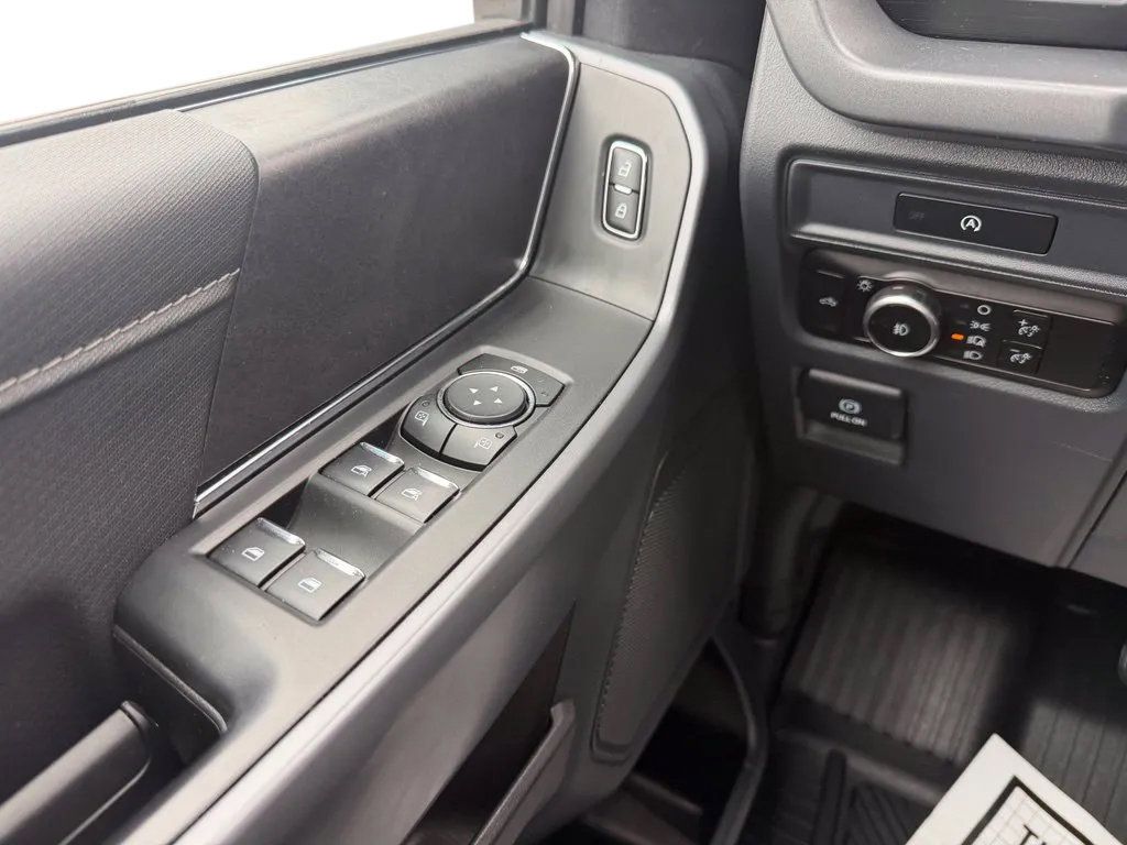 Used 2025 Ford F150 XLT w/ Equipment Group 301A Standard AWD/4WD image 13