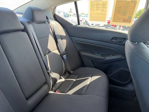 Used 2026 Nissan Altima 2.5 SV FWD image 32