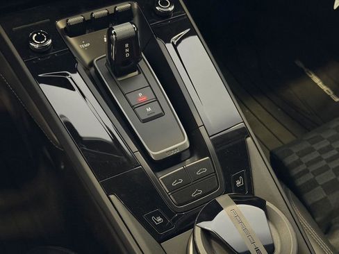 New 2026 Porsche 911 Carrera image 18