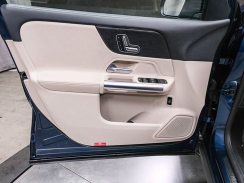 Certified 2023 Mercedes-Benz GLA 250 image 24