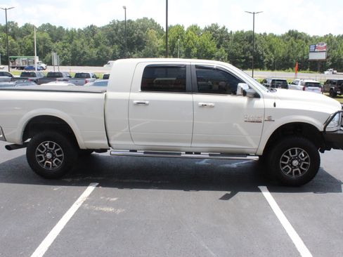 Used 2017 RAM 2500 Laramie w/ Convenience Group AWD/4WD image 5