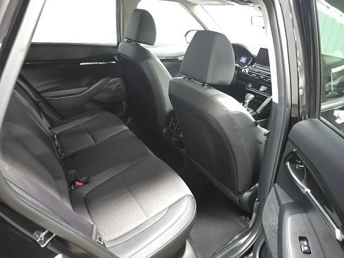 Used 2023 Kia Seltos S w/ Navigation Package AWD/4WD image 18